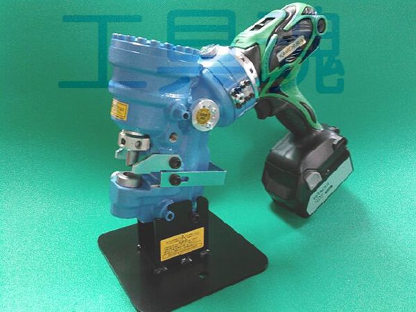 亀倉精機RW-B1A電動油圧式コードレス ポートパンチャープロショップ工具魂