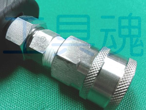 アサダ 1/4洗管ホース 8/60・8.5/60用 10m Qカプラ(品番:R10601