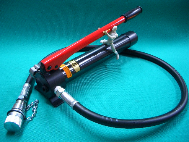 マクセルイズミHP-180N手動油圧式ポンプ